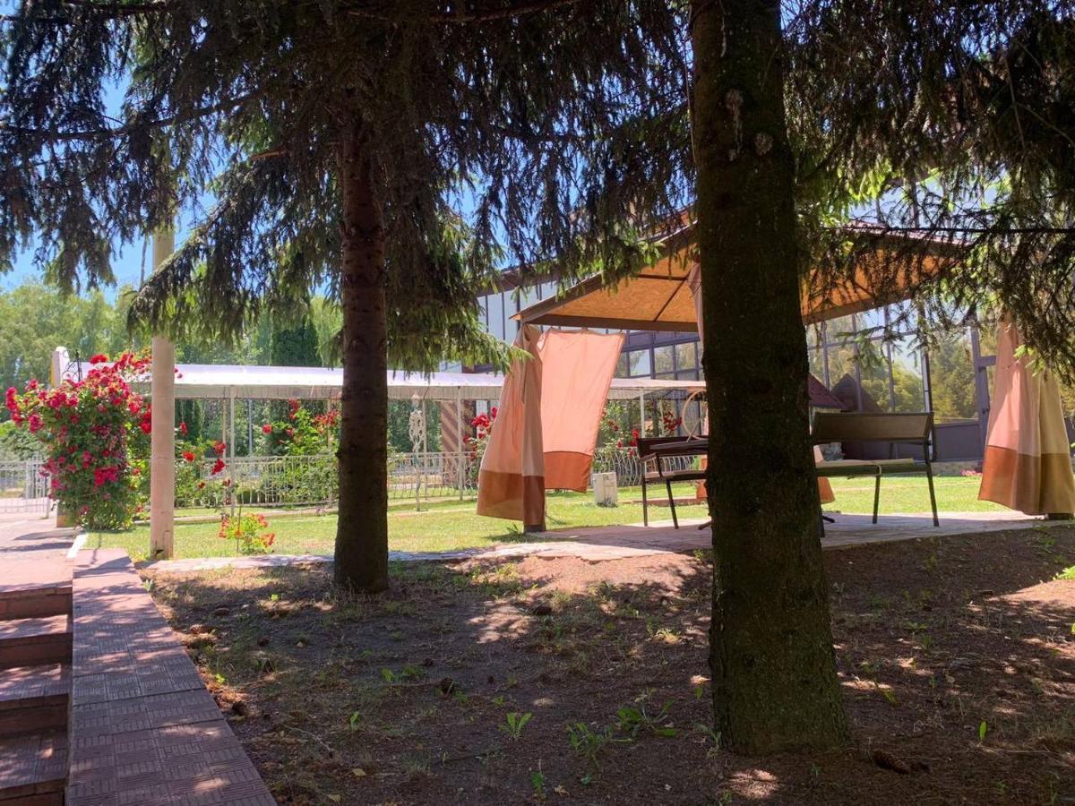 Hotel Complex Lenivaya Vera Novaki Dış mekan fotoğraf